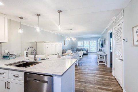Condominio en alquiler en Sarasota, Florida, 1 dormitorio, 70.23 m2 № 2105676 - foto 14