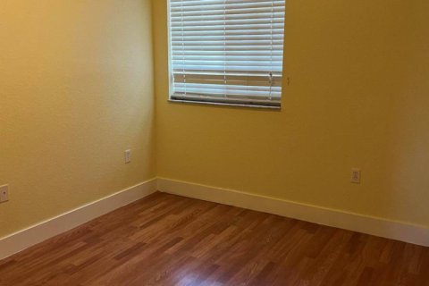 Townhouse in Riviera Beach, Florida 3 bedrooms, 139.35 sq.m. № 2191959 - photo 10