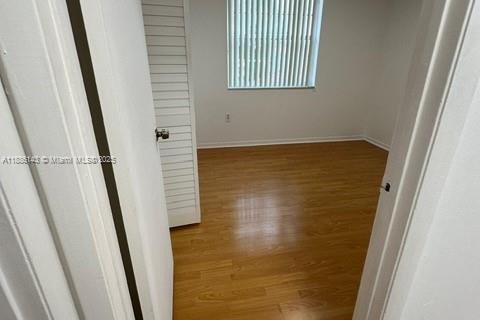Villa ou maison à louer à Doral, Floride: 4 chambres, 183.39 m2 № 1932253 - photo 15