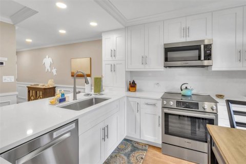 Condominio en venta en Marco Island, Florida, 1 dormitorio, 75.16 m2 № 2093060 - foto 5