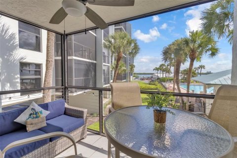 Condominio en venta en Marco Island, Florida, 1 dormitorio, 75.16 m2 № 2093060 - foto 14