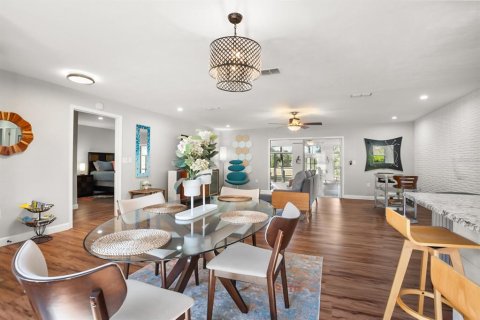 Casa en venta en Citrus Springs, Florida, 2 dormitorios, 142.42 m2 № 1512545 - foto 5