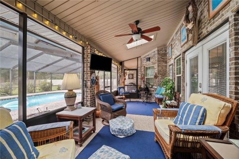 Villa ou maison à vendre à Green Cove Springs, Floride: 3 chambres, 266.16 m2 № 2389330 - photo 8