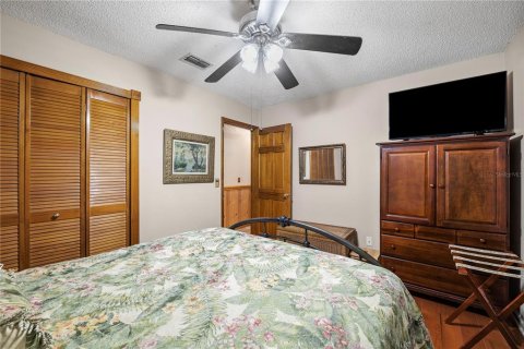 Villa ou maison à vendre à Green Cove Springs, Floride: 3 chambres, 266.16 m2 № 2389330 - photo 29