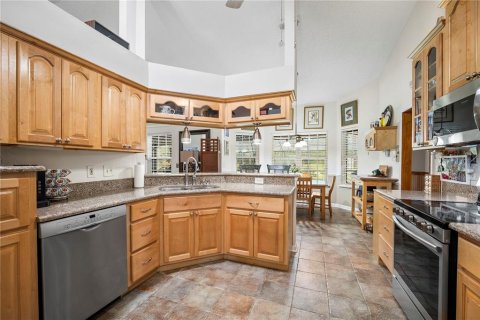 Villa ou maison à vendre à Green Cove Springs, Floride: 3 chambres, 266.16 m2 № 2389330 - photo 5
