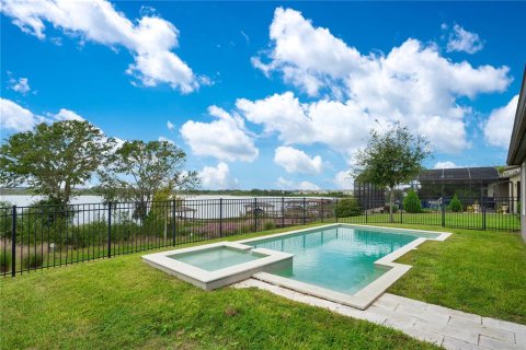 House in Winter Garden, Florida 4 bedrooms, 228.91 sq.m. № 1840452 - photo 4