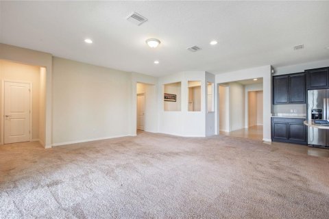 House in Winter Garden, Florida 4 bedrooms, 228.91 sq.m. № 1840452 - photo 14