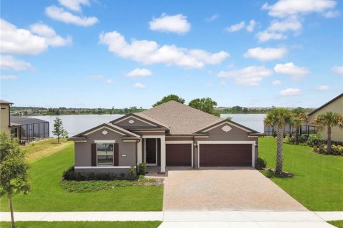 House in Winter Garden, Florida 4 bedrooms, 228.91 sq.m. № 1840452 - photo 3