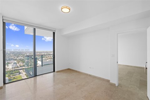 Снять в аренду кондоминиум в Майами, Флорида 1 спальня, 82.22м2, № 1988506 - фото 14