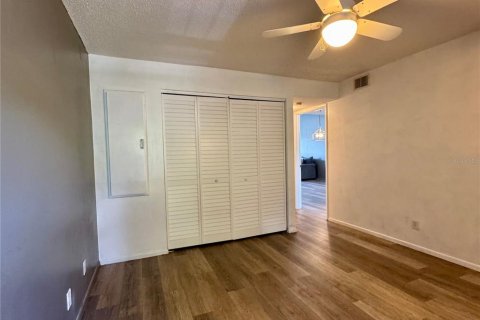 Condo in Bradenton, Florida, 2 bedrooms № 2105218 - photo 24