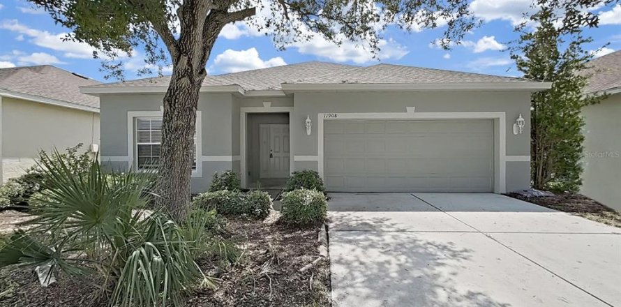 Villa ou maison à Gibsonton, Floride 4 chambres, 180.04 m2 № 2290622