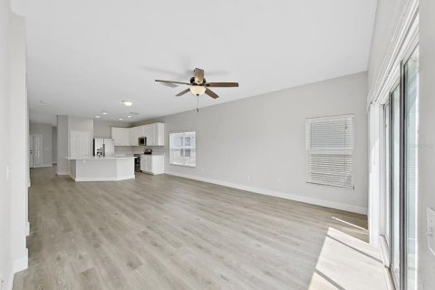 Villa ou maison à vendre à Gibsonton, Floride: 4 chambres, 180.04 m2 № 2290622 - photo 11