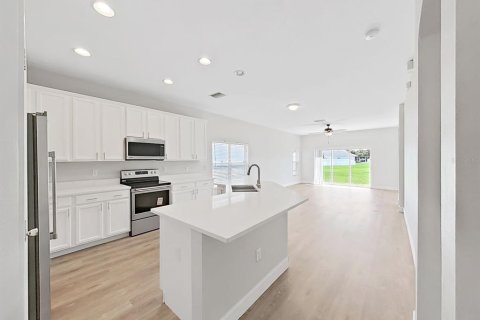 Villa ou maison à vendre à Gibsonton, Floride: 4 chambres, 180.04 m2 № 2290622 - photo 18