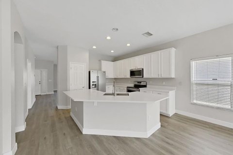 Villa ou maison à vendre à Gibsonton, Floride: 4 chambres, 180.04 m2 № 2290622 - photo 23