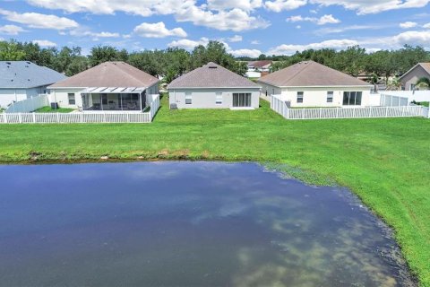 Villa ou maison à vendre à Gibsonton, Floride: 4 chambres, 180.04 m2 № 2290622 - photo 3