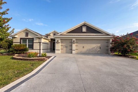 House in The Villages, Florida 3 bedrooms, 188.87 sq.m. № 2287869