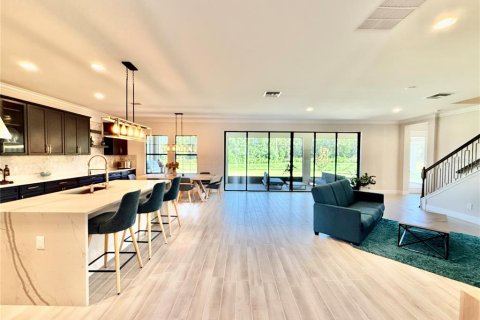 Casa en alquiler en Odessa, Florida, 5 dormitorios, 329.62 m2 № 1900573 - foto 9