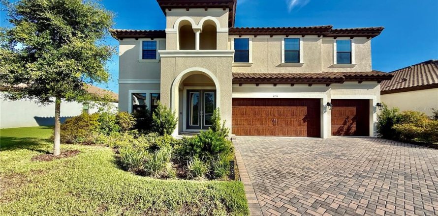 Casa en Odessa, Florida 5 dormitorios, 329.62 m2 № 1900573