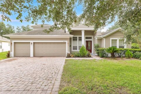 House in Ocoee, Florida 4 bedrooms, 281.59 sq.m. № 2277509