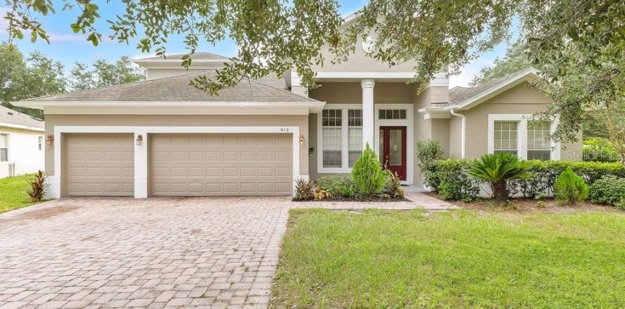 House in Ocoee, Florida 4 bedrooms, 281.59 sq.m. № 2277509