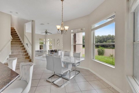 House in Ocoee, Florida 4 bedrooms, 281.59 sq.m. № 2277509 - photo 10