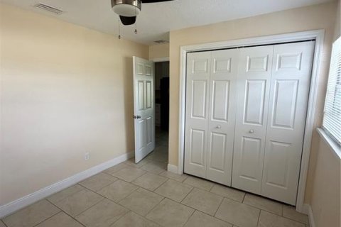 Villa ou maison à louer à Ocala, Floride: 3 chambres, 96.99 m2 № 2403455 - photo 16