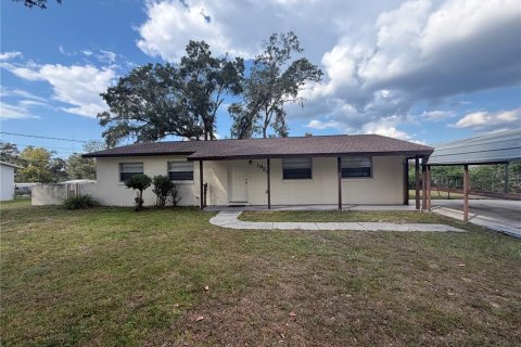 Villa ou maison à louer à Ocala, Floride: 3 chambres, 96.99 m2 № 2403455 - photo 2