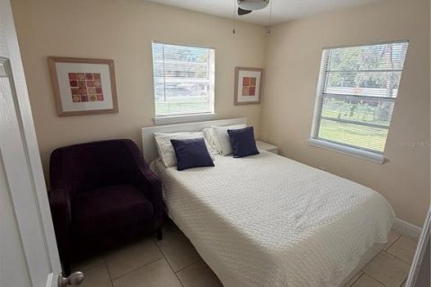 Villa ou maison à louer à Ocala, Floride: 3 chambres, 96.99 m2 № 2403455 - photo 8
