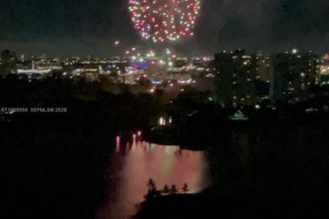 Condominio en venta en Aventura, Florida, 2 dormitorios, 144.93 m2 № 2047141 - foto 6