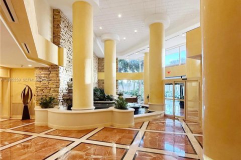 Condominio en venta en Aventura, Florida, 2 dormitorios, 144.93 m2 № 2047141 - foto 22