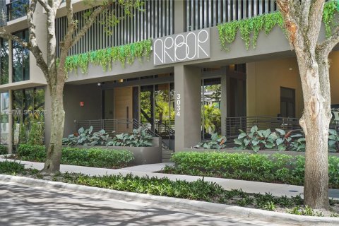 Condo in Miami, Florida, 2 bedrooms № 2071629
