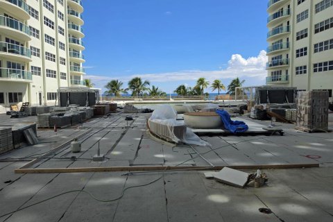 Condo in Fort Lauderdale, Florida, 2 bedrooms  № 2414162 - photo 13