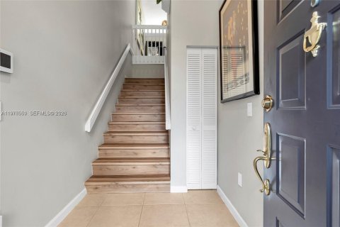 Condo in Parkland, Florida, 3 bedrooms  № 2040178 - photo 3