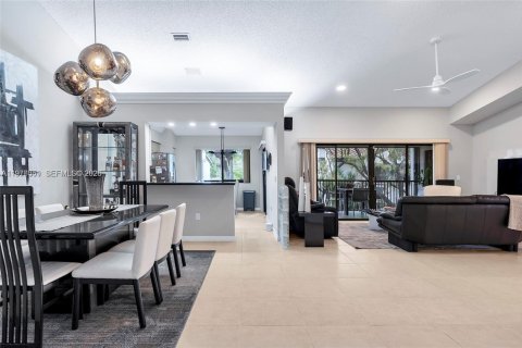 Condo in Parkland, Florida, 3 bedrooms  № 2040178 - photo 4