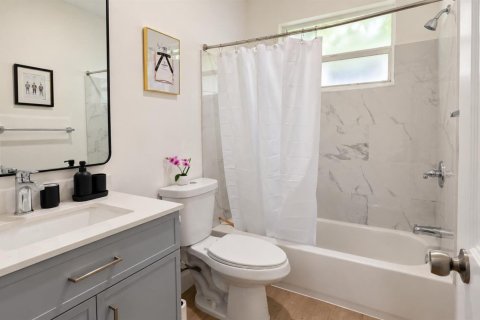 Appartement à louer à Hallandale Beach, Floride: 1 chambre, 69.68 m2 № 2414289 - photo 4