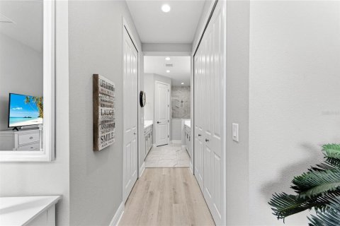 Casa en venta en Venice, Florida, 2 dormitorios, 151.62 m2 № 2412730 - foto 28