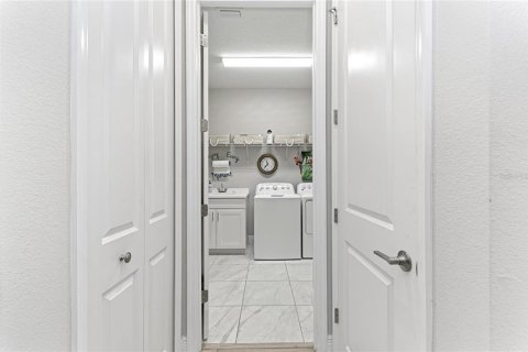 Casa en venta en Venice, Florida, 2 dormitorios, 151.62 m2 № 2412730 - foto 23