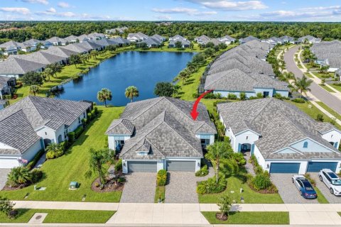 Casa en venta en Venice, Florida, 2 dormitorios, 151.62 m2 № 2412730 - foto 3
