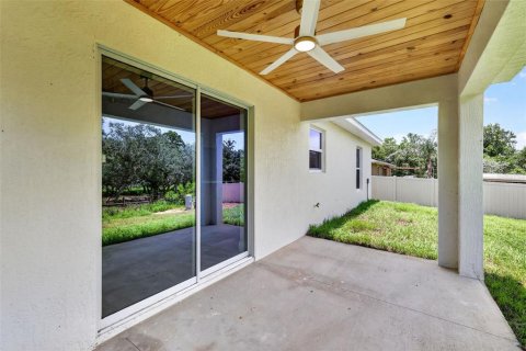 Villa ou maison à vendre à Ocala, Floride: 3 chambres, 135.08 m2 № 2291558 - photo 8