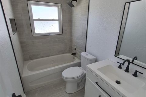 Villa ou maison à louer à Inverness, Floride: 3 chambres, 92.9 m2 № 2430448 - photo 17