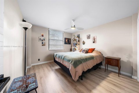 Condo in Aventura, Florida, 2 bedrooms  № 1752491 - photo 14