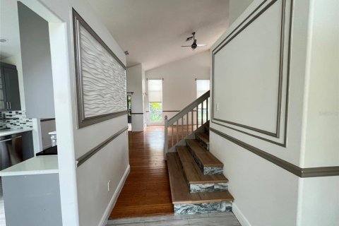 Villa ou maison à louer à Orlando, Floride: 3 chambres, 170.2 m2 № 1858370 - photo 2