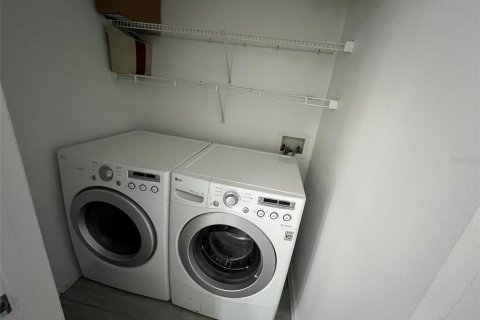 Villa ou maison à louer à Orlando, Floride: 3 chambres, 170.2 m2 № 1858370 - photo 12