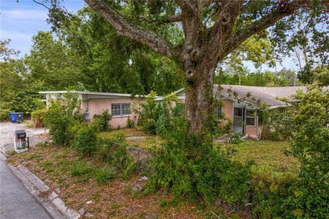 House in Tampa, Florida 2 bedrooms, 188.87 sq.m. № 2095201