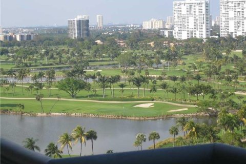 Copropriété à vendre à Aventura, Floride: 2 chambres, 105.35 m2 № 1958868 - photo 4