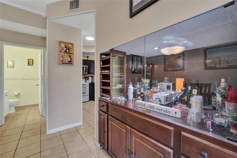 Touwnhouse à vendre à Pembroke Pines, Floride: 3 chambres, 129.69 m2 № 1897938 - photo 8