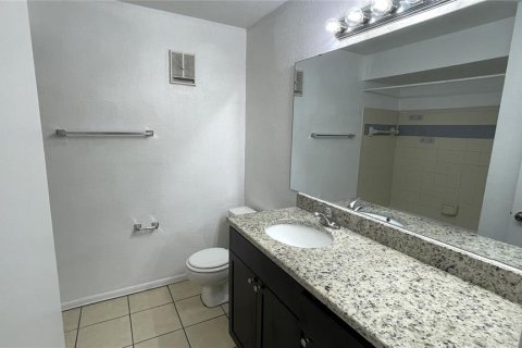 Condominio en alquiler en Orlando, Florida, 2 dormitorios, 80.27 m2 № 1917490 - foto 10