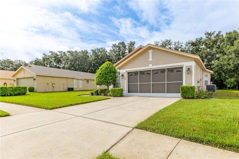 House in Spring Hill, Florida 2 bedrooms, 140.65 sq.m. № 1725634 - photo 2