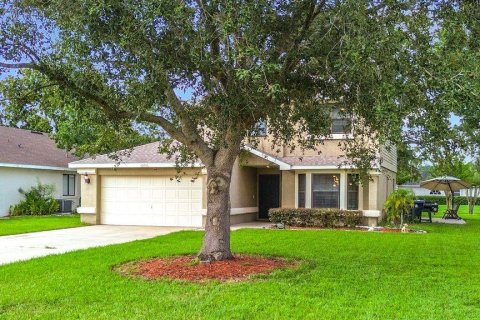 House in Orlando, Florida 4 bedrooms, 168.25 sq.m. № 1898752 - photo 1