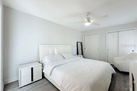 House in Orlando, Florida 4 bedrooms, 168.25 sq.m. № 1898752 - photo 28